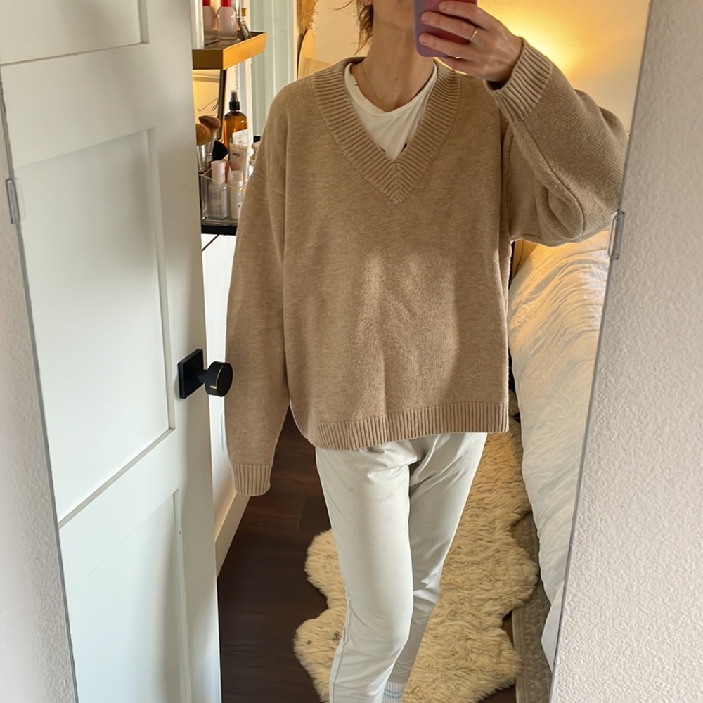 James Street Co Sloane V-Neck XS - Picture 10 of 10